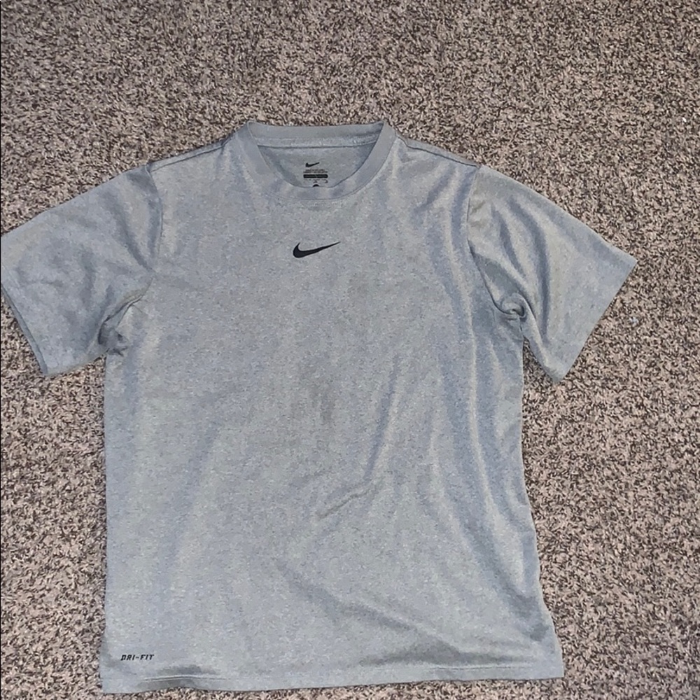 Boys Nike dri-fit tee